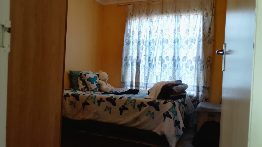 To Let 1 Bedroom Property for Rent in Tlhabane West North West